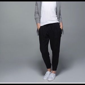 Lululemon city jogger